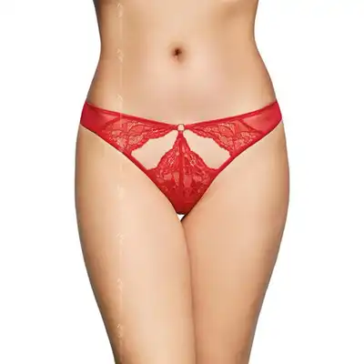 SoftLine - G-String 2497 M/L Red. Wyjątkowo seksowne majteczki z zachęcającymi wycięciami. Dodatki koronki to klucz do podkreślenia pośladków