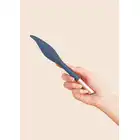 Deia - The Feather Vibrating Tickler - eleganckie i wszechstronne piórko do stymulacji stref erogennych! 