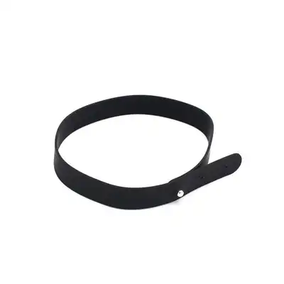 O-Products - Silicone Collar Submissive - silikonowa obrozą z białym napisem submissive. Regulowana szerokość