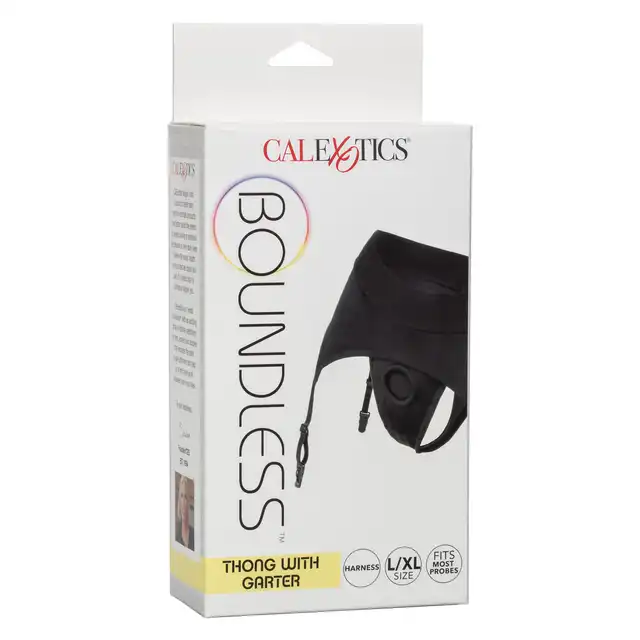 Calexotics - Boundless Thong Garter L/XL - stringi strap-on z pasem do pończoch. Rozkręć sesję BDSM