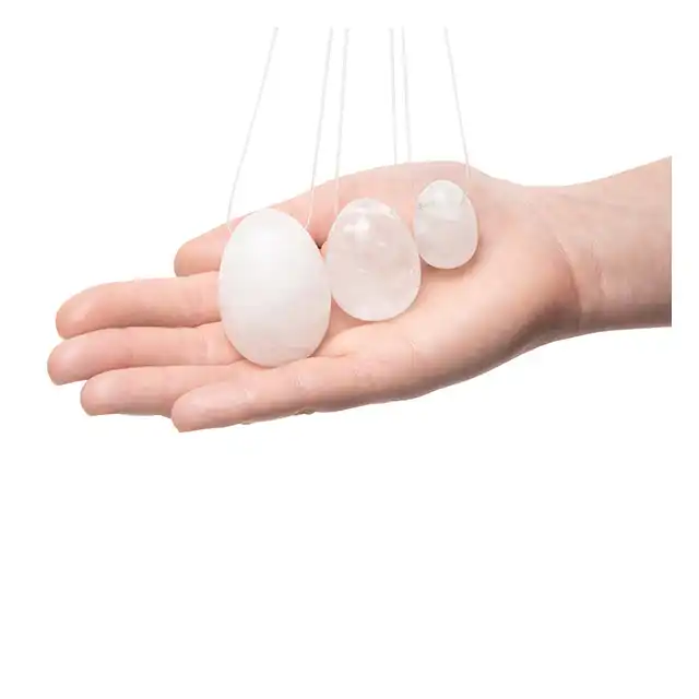 La Gemmes - Yoni Egg Set Clear Quartz - ekskluzywne jajeczka wykonane z kamieni szlachetnych. Noś jako biżuterię 