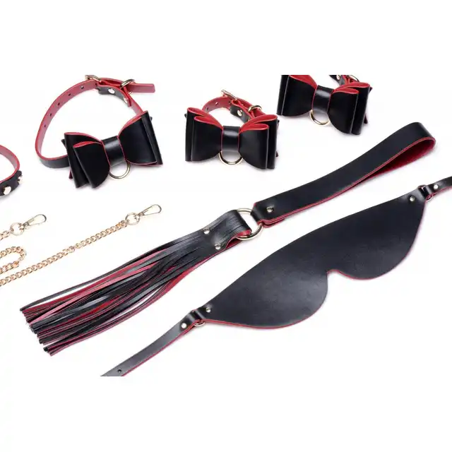 Master Series - Bow Luxury BDSM Set With Travel Bag. Luksusowy zestaw do BDSM zapakowany w elegancką torbę do przechowywania i podróży. Zestaw z kokardkami