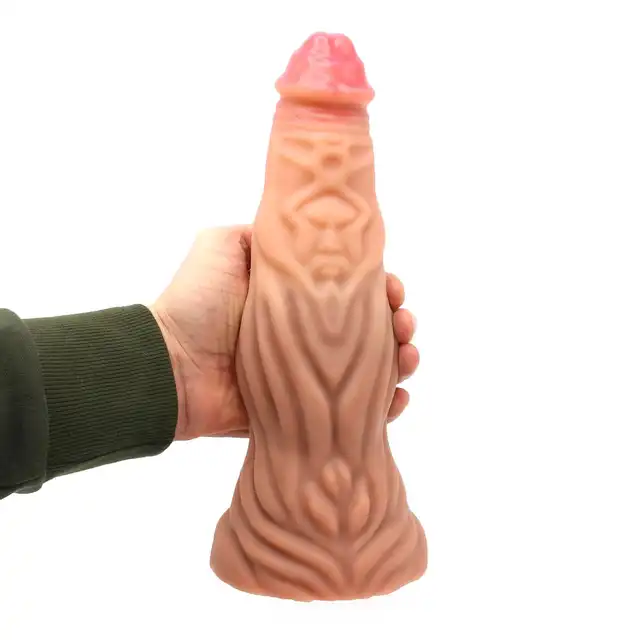 Kiotos Monstar - Beast 29. Monstrualne cieliste dildo w kształcie penisa humanoidalnego potwora. 27,5 cm długości, 8,5 cm średnicy