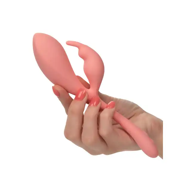 Calexotics - Elle Liquid Silicone Bunny Pink - wibrator premium o ergonomicznym kształcie z wyjątkowym króliczkiem do stymulacji