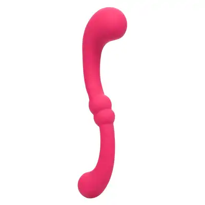 Calexotics -Pretty Little Wands Curvy. Wyjątkowy super elastyczny wibrator z 10 funkcjami wibracji. Wielokierunkowy, elastyczny korpus i rozkoszne, podwójne zakończenie