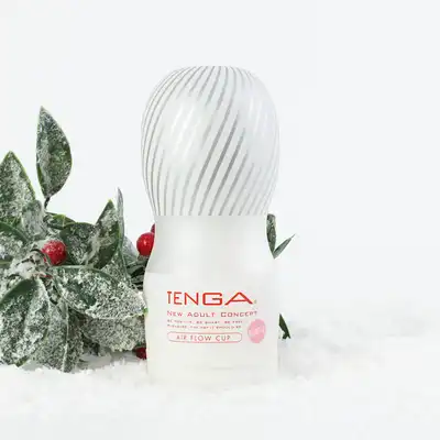 Tenga - Air Flow Cup Gentle. Masturbator w kubeczku z technologią komór powietrznych. Przyjemne ssanie 