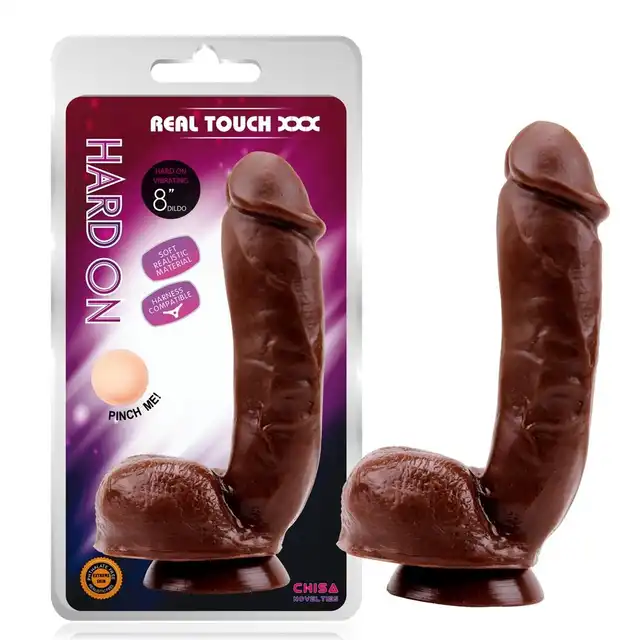 Chisa - Hard On Brown 22 cm. Realistyczne brązowe dildo o niesamowitych teksturach i dużych jądrach. Mocna przyssawka. 
