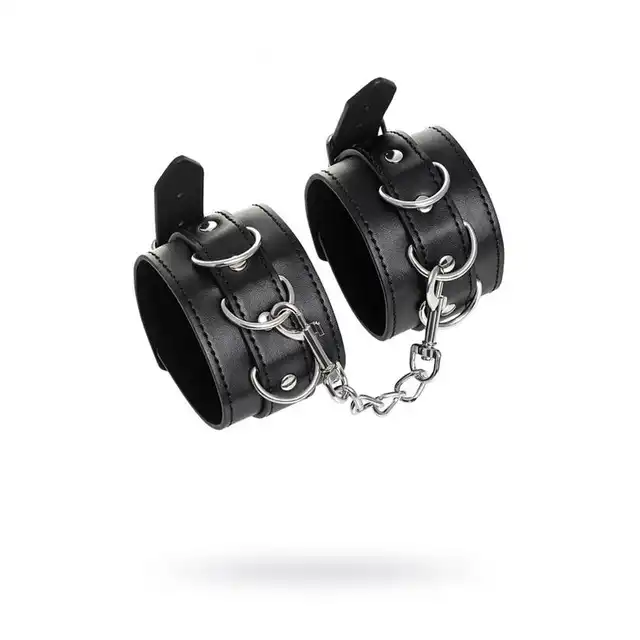Toyfa - Anonymo Anklecuffs Black. Klasyczne kajdanki na kostki w kolorze eleganckiej czerni. Idealne dla początkujących miłośników zniewalania