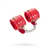 Toyfa - Anonymo Handcuffs Red. Ponadczasowe kajdanki na nadgarstki w kolorze krwistej czerwieni. Przekonaj się, że zniewalanie to czysta przyjemność
