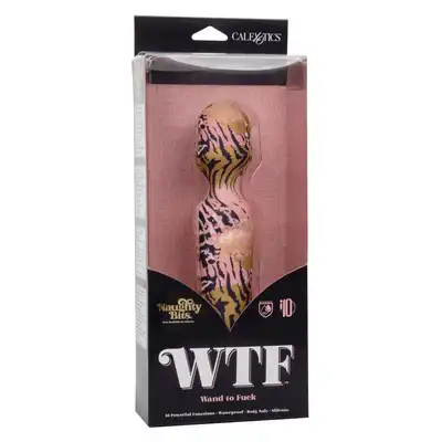 Calexotics - Wand To Fuck. Designerska różdżka z mocnymi wibracjami i super elastyczną główką. Oddaj się spersonalizowanej przyjemności żywiołowych wibracji, namiętnej pulsacji i erotycznej eskalacji