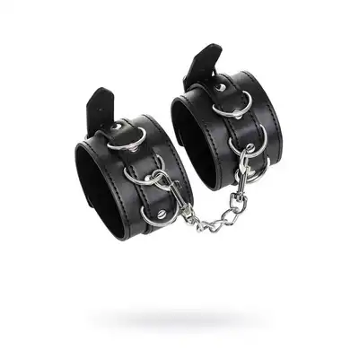 Toyfa - Anonymo Anklecuffs Black. Klasyczne kajdanki na kostki w kolorze eleganckiej czerni. Idealne dla początkujących miłośników zniewalania