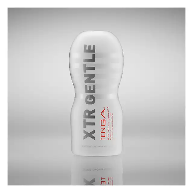 Tenga - Original Vacuum Cup Extra Gentle. Masturbator wielokrotnego użytku w ultra wygodnym kubeczku. Wyjątkowo delikatny materiał idealnie stymuluje całego członka. Zanurz się w jego wykwintnym uścisku.