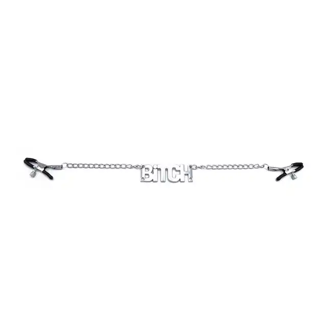 Oproducts - Nipple Clamps Bitch. Stalowe  regulowane klamerki na sutki z masywnym napisem Bitch i łańcuszkiem