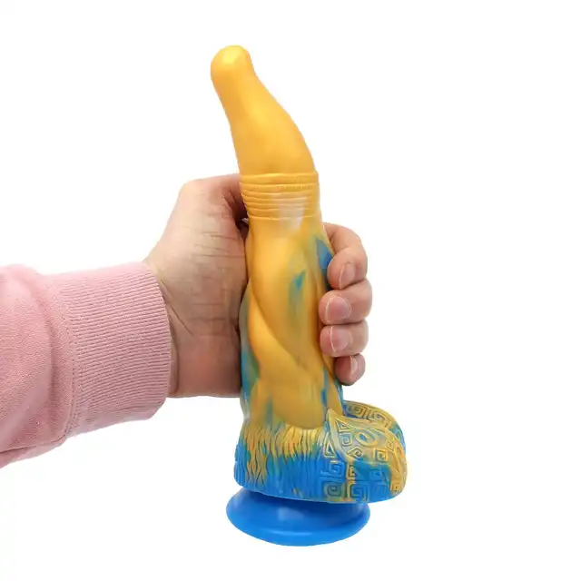 Kiotos Monstar - Beast 17. Intrygujące dildo w kształcie penisa kosmicznej bestii. Ciekawe tekstury. 25,5 cm długości, 5,5 cm średnicy