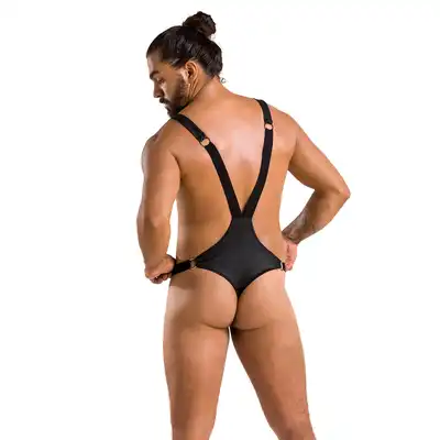 Passion - 028 Harry Body L/XL. Erotyczne body męskie o wyjątkowym kroju, zdobione srebrnymi elementami. Idealne podkreślenie męskiej sylwetki