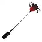 Sex &amp; Mischief - Feather Slapper - elegancka, dwustronna packa. Luksusowe piórka oraz czarna, mocna packa. 