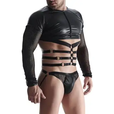 Regnes Fetish Planet - Black T-Shirt TSH019 XXL. Seksowna męska koszulka z połyskującego materiału i siateczkowymi rękawami, podkreślający sylwetkę harness