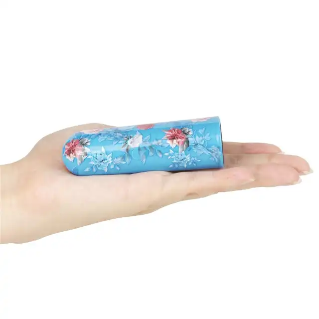 LoveToy - Daphne Massager. Mini wibrator o uroczym wzorze kwiatowym. Idealny elegancki towarzysz dla miłośniczki kwiatów