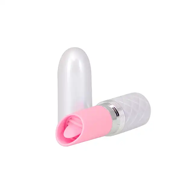 Pillow Talk - Lusty Pink. Super dyskretny wibrator łechtaczkowy ze stymulującym języczkiem. Forma incognito w formie szminki 