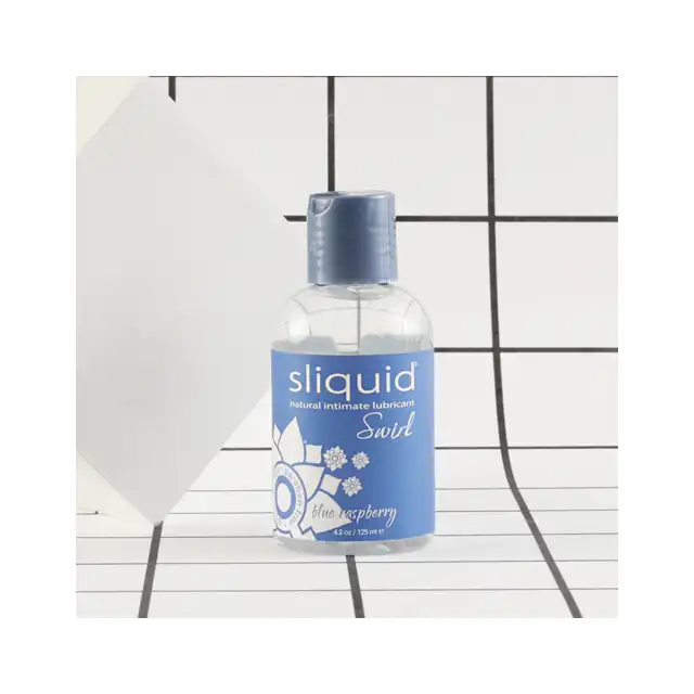 Sliquid - Naturals Swirl Blue Raspberry 125 ml. Wodny lubrykant o niesamowitym smaku błękitnej maliny