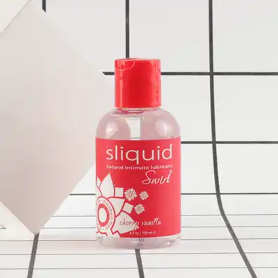 Sliquid - Naturals Swirl Lubricant Cherry Vanilla 125 ml. Subtelnie aromatyzowany lubrykant o smaku wanilii i wiśni 