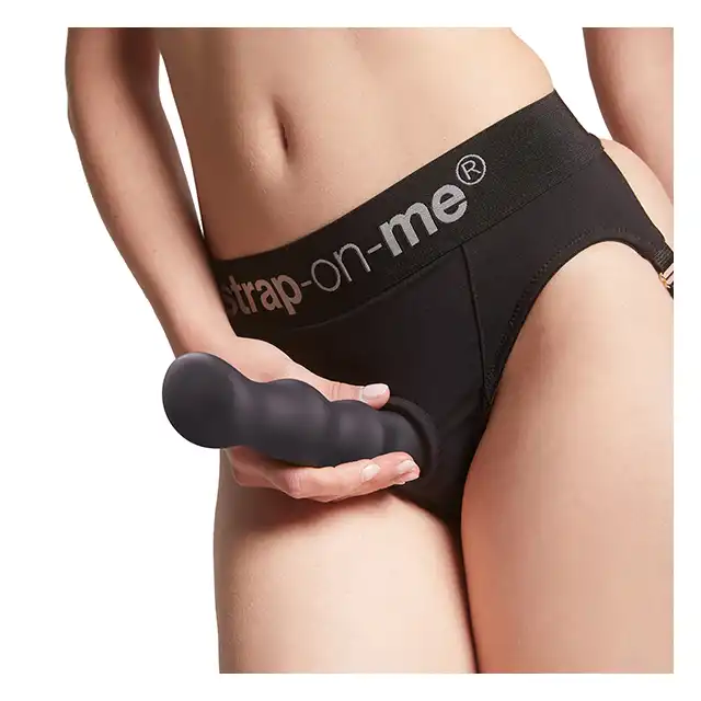 Strap-On-Me - Dildo Geisha Ball Black M. Super stymulujące dildo z drgającymi kulkami w środku. Połączenie dilda z kulkami gejszy, unikatowy produkt