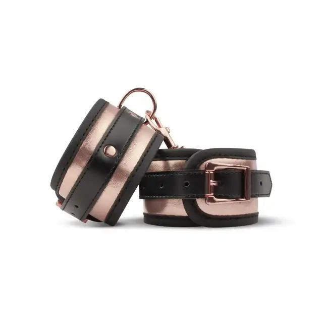 Rosy Gold - Nouveau Kinky Set - 9-częściowy zestaw BDSM. Niezapomniane i ekscytujące wrażenia