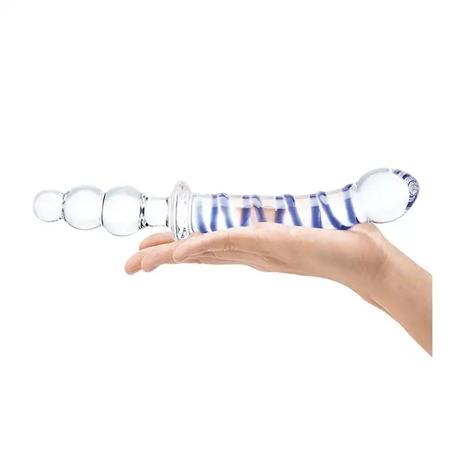Gläs - Twister Dual Ended Dildo 9.25”. Hipoalergiczne szklane podwójne dildo z długim prostym trzonem i stożkowym plugiem analnym