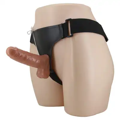 Baile - Ultra Passionate Harness Vibrator 6.2". Wibrator realistyczny z uprzężą strapon, mocna stymulacja z dodatkową stymulacją