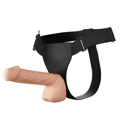 Baile - Ultra Passionate Harness Vibrator 10.2". Uprząż strapon z dużym dildem z funkcją wibracji i pilotem sterującym mocą
