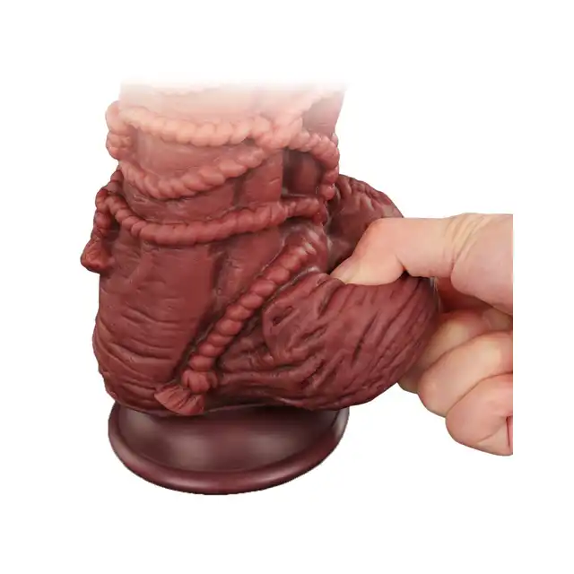 LoveToy - Extreme Dildo With Rope Pattern. Ultra realistyczne dildo z dwuwarstwową strukturą, oplecione stymulacyjnymi linami