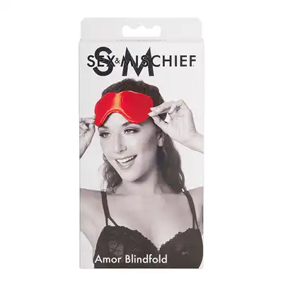 Sportsheets - Sex &amp; Mischief Amor Blindfold. Krwistoczerwona opaska na oczy w artystycznym wydaniu, urocze serduszka na oczach
