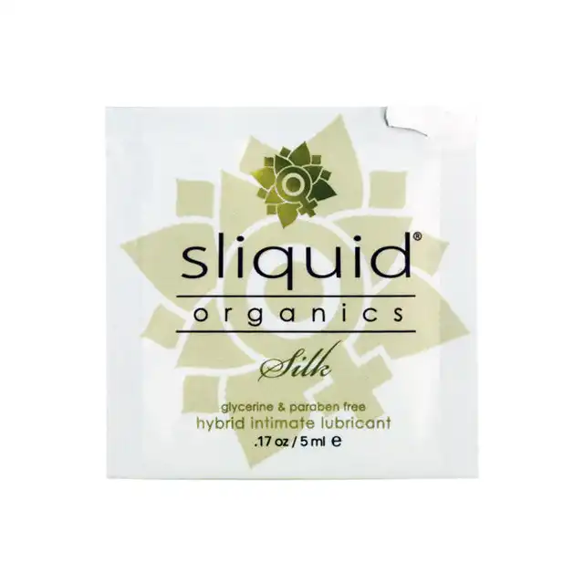 Sliquid - Organics Silk Pillows 5 ml - hybrydowy lubrykant na bazie aloesu i silikonu. Pojemność idealna na podróż!