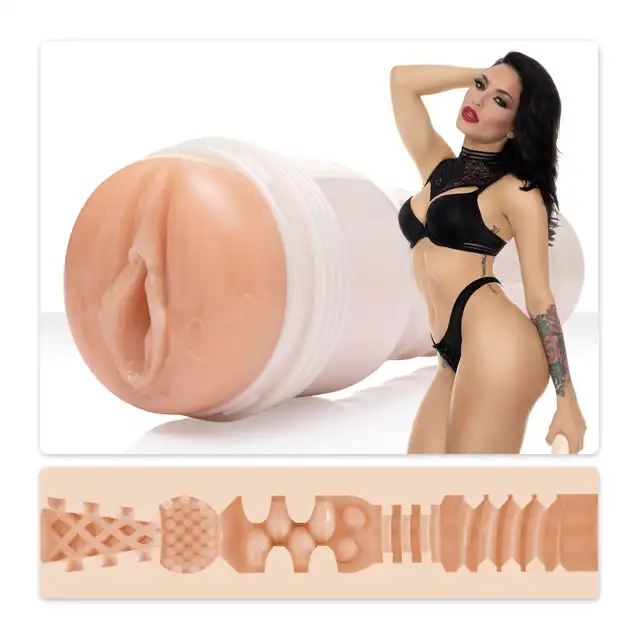 Fleshlight Girls - Kissa Sins Insatiable. Wysokiej klasy masturbator z odlewem waginy ponętnej gwiazdy porno, liczne żłobienia i wypustki