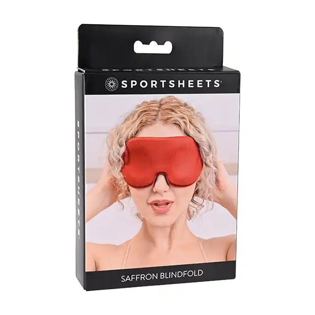 Sportsheets - Saffron Blindfold. Wygodna opaska na oczy z pianki zapamiętującej kształt. Gwarancja ciemności i komfortu