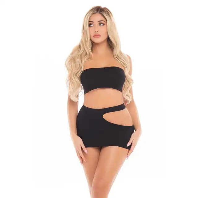 Pink Lipstick - Femme Seamless. Drapieżnie seksowny komplet z topem bandeau i spódnicą