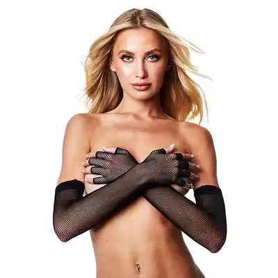 Baci - Fingerless Fishnet Opera Glove. Koronkowe rękawiczki o długości operowej, bez palców, delikatny wzór fishnet, eleganckie wykończenie stylizacji