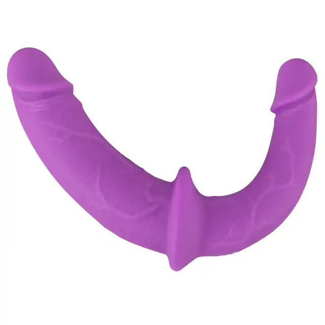Sweet Smile - Super Soft Double Strap-On. Regulowany pas strap-on z podwójnym dildo, ultra gładki materiał. Podwójna przyjemność