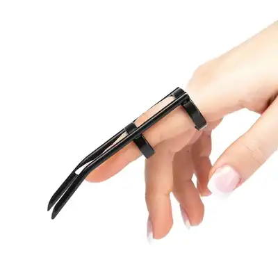 Oproducts - Metal Claw Black. Stalowa nakładka na palec w formie kocich pazurków. Przekrocz granice bólu i rozkoszy!