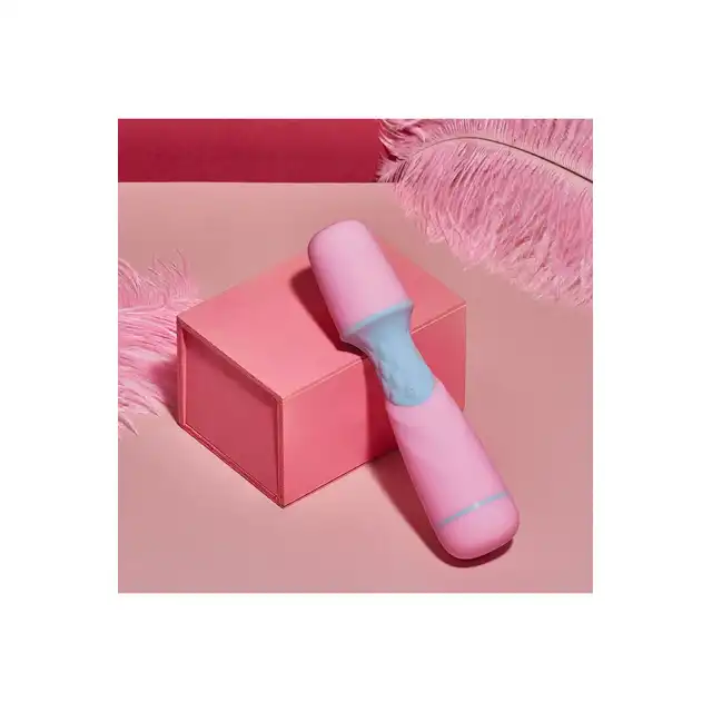 FemmeFunn - Ffix Wand Pink. Niewielka magiczna różdżka o potężnych wibracjach, urocza kolorystyka i design 