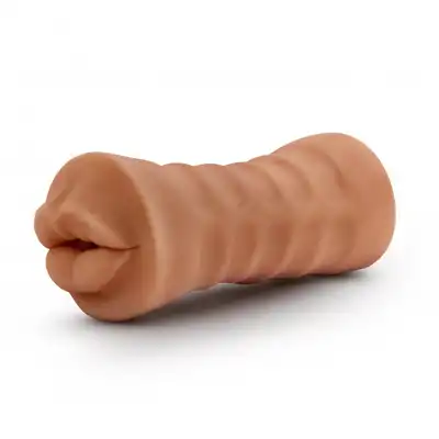 M for Men - Isabella Masturbator With Bullet Mouth. Realistyczny, przyjemny w dotyku masturbator w formie ust 