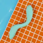 Satisfyer - Rrrolling Explosion Mint. Ergonomicznie wygięty wibrator do precyzyjnej stymulacji punktu G z ruchomą kulką na trzonie