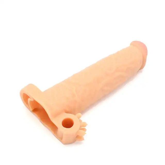 Kiotos - Realistic Sleeve 19 cm - przedłużka na penisa z ringiem oraz stymulatorem łechtaczki. Dodatkowa przyjemność gwarantowana!