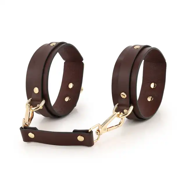 Oproducts - BDSM Fancy 9 Item Kit - Brown - elegancja, styl i przyjemność - zestaw do BDSM w luksusowym wydaniu!
