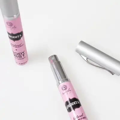 Afrodita - Body Mist - otul się mgiełką rozkoszy i wyjątkowo przyjemnego zapachu! Feromony damskie