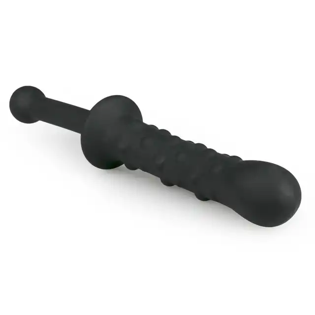 Easy Toys - The Handler Black Silicone Dildo With Handle. Podwójne silikonowe dildo z licznymi wypustkami i drugim gładkim trzonem