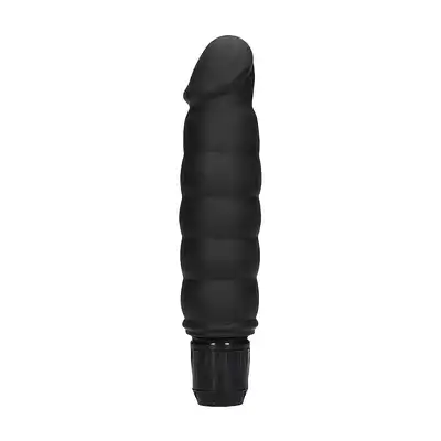 Shots Toys - Ribbed Multispeed Vibrator  Black. Klasyczny, silikonowy wibrator z regulacją intensywności wibracji, zasilany na baterie, o teksturowanej powierzchni