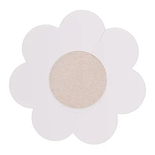 Cottelli Collection - Cloth Nipple Cover 6 pairs. Materiałowe naklejki na sutki w kształcie kwiatka, samoprzylepne. Idealne do stylizacji z głębokim dekoltem