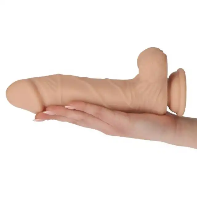 Real Safe - Berry Dildo Flesh. Realistyczne dildo z ukształtowaną teksturą i wyraźnie zaznaczonym kształtem żołędzi, mocna przyssawka w podstawie