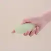 Magic Motion - Nyx Smart Panty Vibrator Green. Wibrująca, zielona, zdalnie sterowana przez aplikację wkładka do majtek z funkcją budzenia. Poznaj niesamowite możliwości!